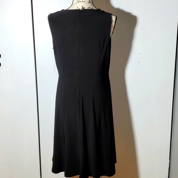 Jones Studio- Womens Black Twist front Sleeveless Midi Dress Size 10 - Picture 3 of 6